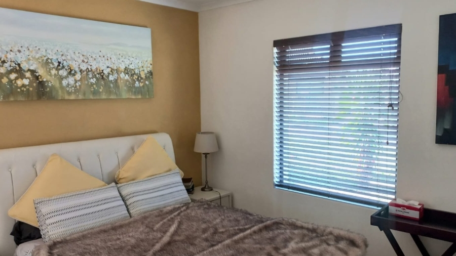 2 Bedroom Property for Sale in Kidds Beach Eastern Cape